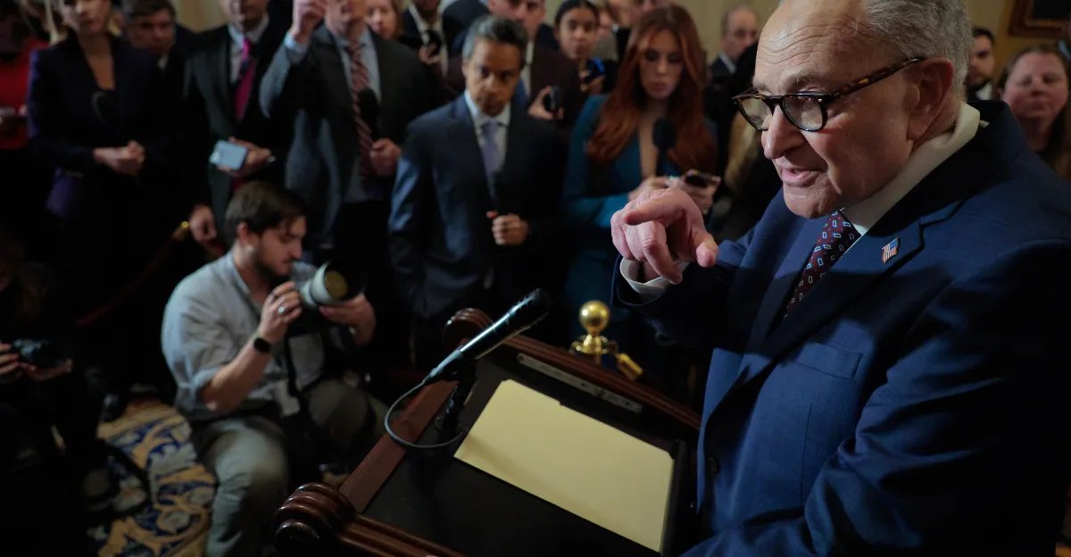 Senat menyetujui anggaran untuk menyediakan dana dua minggu untuk keamanan nasional