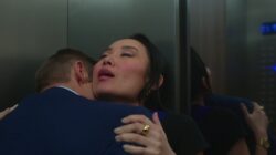 Tips: Para ahli menjelaskan mengapa kita harus lebih banyak menggunakan jari saat berhubungan seks