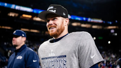 GM Vikings mendukung keputusan Sam Darnold untuk melanjutkan, tapi mengakui bahwa hasil mungkin tidak seperti yang kita inginkan.